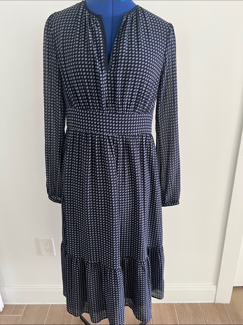 Michael Kors New Classic Navy Polka Dot Long-Sleeve Midi Dress Size 4